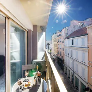 Appartamento Near Croisette- 4 Star -seaview, Cannes